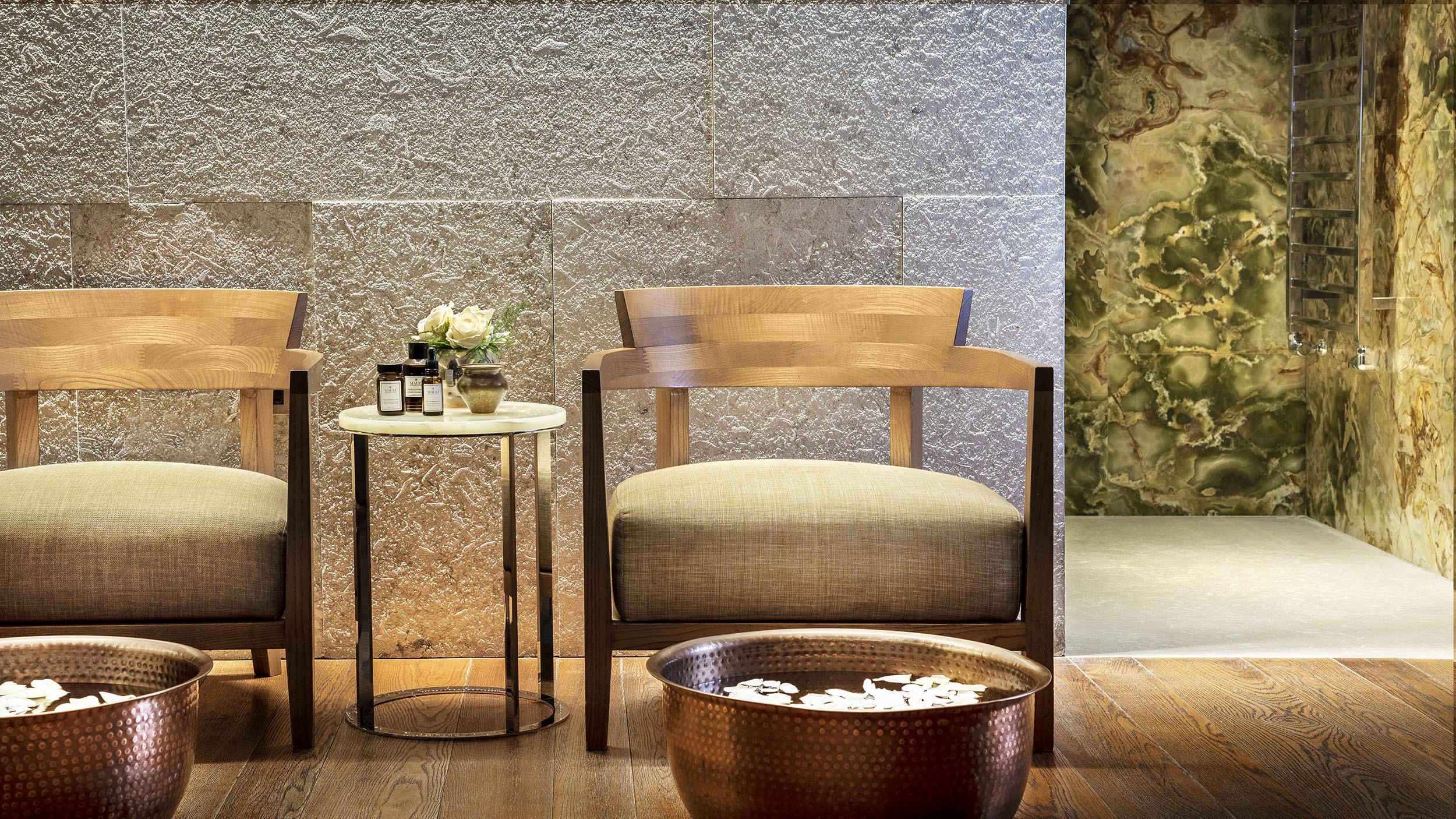 A SPA DAY FOR TWO - THE PRIVATE ONYX SUITE